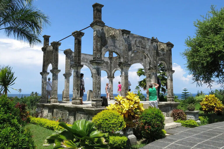 Taman Ujung Water Palace